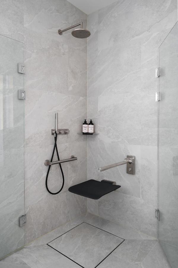 Runo Hotel Porvoo Exterior foto Shower seat